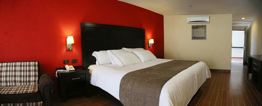 Hotel Victoria Inn San Juan del Río Buitenkant foto