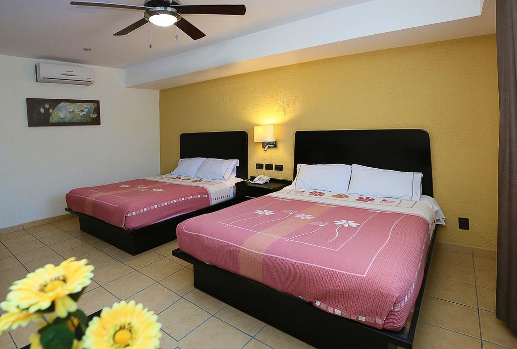 Hotel Victoria Inn San Juan del Río Buitenkant foto